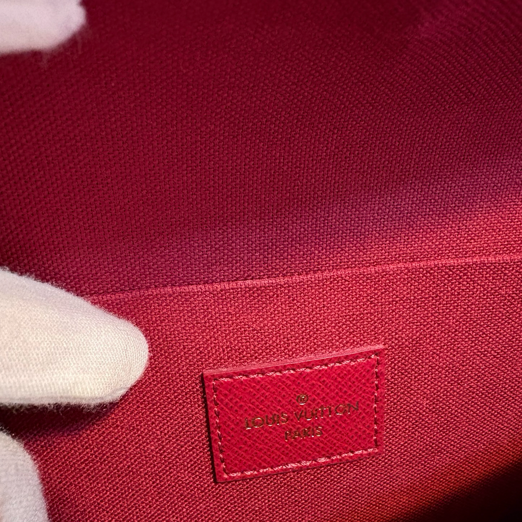 Louis Vuitton Félicie Crossover Purse