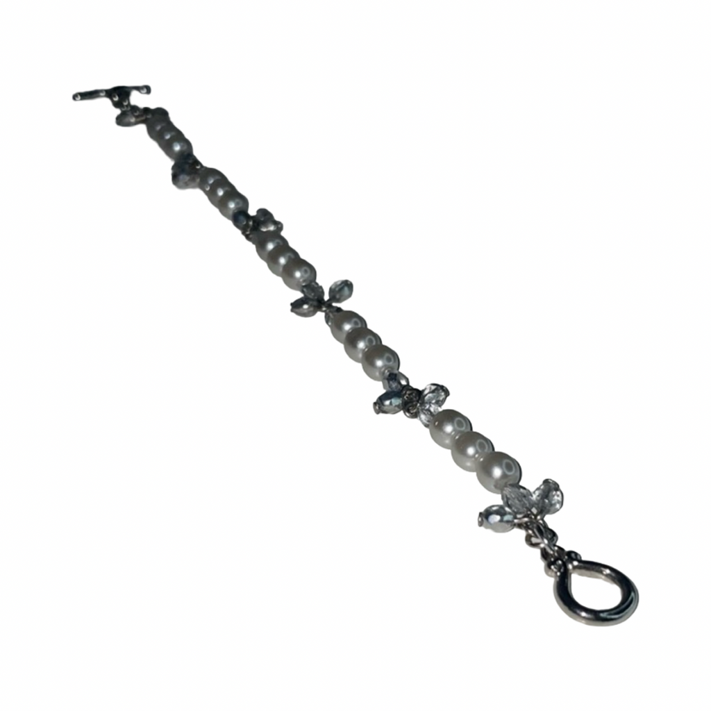 Pearls and Crystals Bracelet